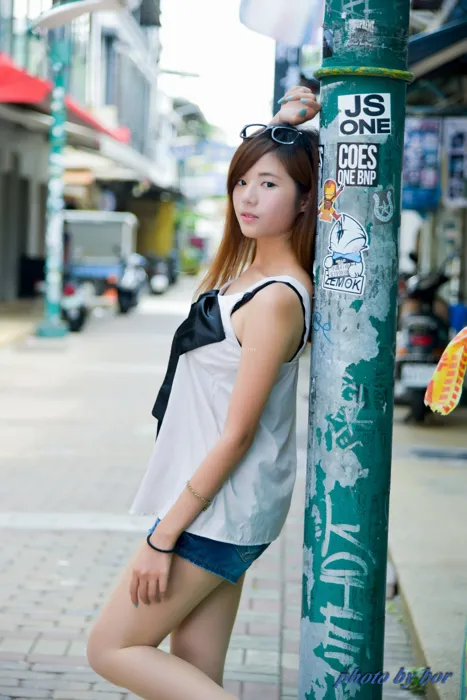 [Mzsock] NO.061 Fang Weizhen denim shorts stockings high heels beautiful legs outdoor shot street photography#[73P]-50